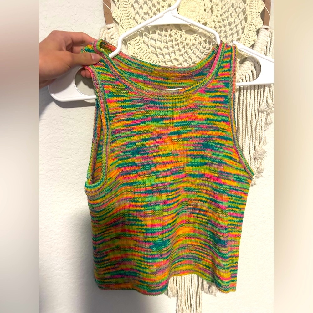 Multicolor Sleeveless Knit Top